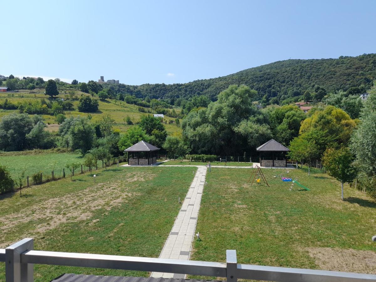 River Bank Apartments & Castle View Bihać Buitenkant foto